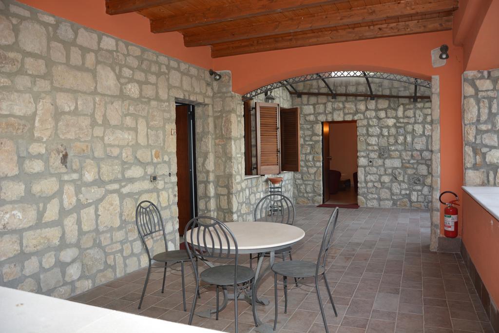 Pinus Rooms Benevento Exterior photo